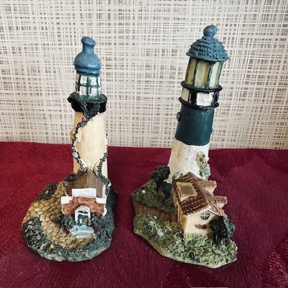 Lighthouse Ceramic Figurines Set of 2 Hand painted Decor Costal Core Nautical - Picture 4 of 15